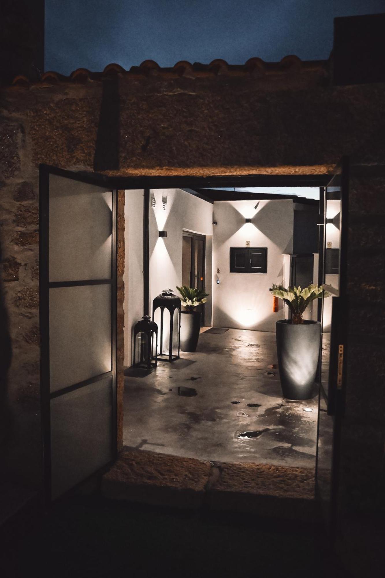 Paducho Studios Valpaços Extérieur photo